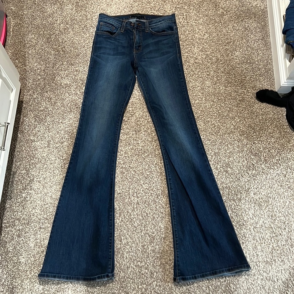 Flying monkey flares